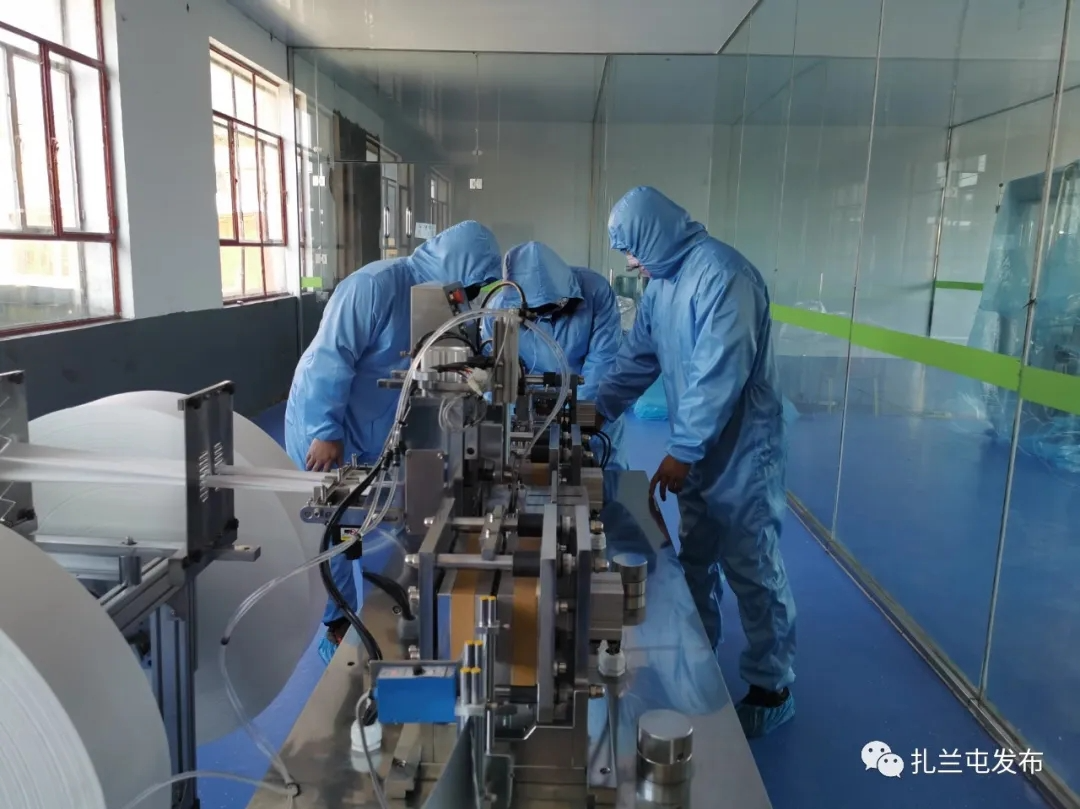 扎兰屯市:75%酒精抑菌湿巾生产线投产