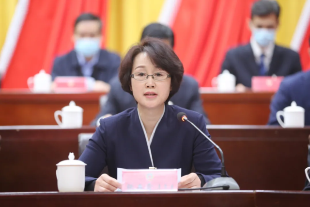 两会时间政协包头市九原区第十届委员会第一次会议胜利闭幕